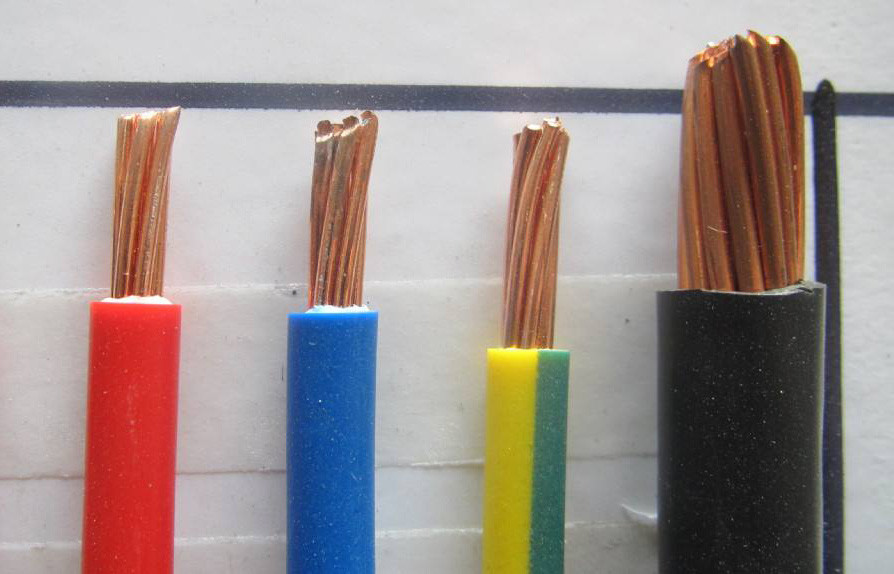 Alev geciktirici kablo ile düşük dumanlı halojensiz alev geciktirici kablo arasındaki fark nedir?